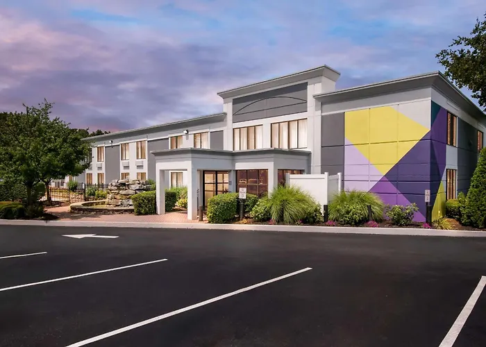 Spark By Hilton Hummelstown Hershey